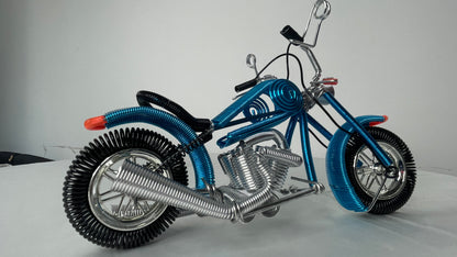 Artisan-Crafted Wire Motorcycle Model – Eye-Catching Metal Sculpture"