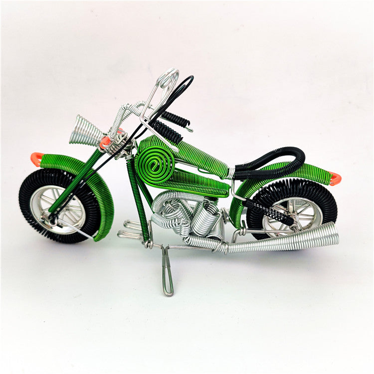 Artisan-Crafted Wire Motorcycle Model – Eye-Catching Metal Sculpture"